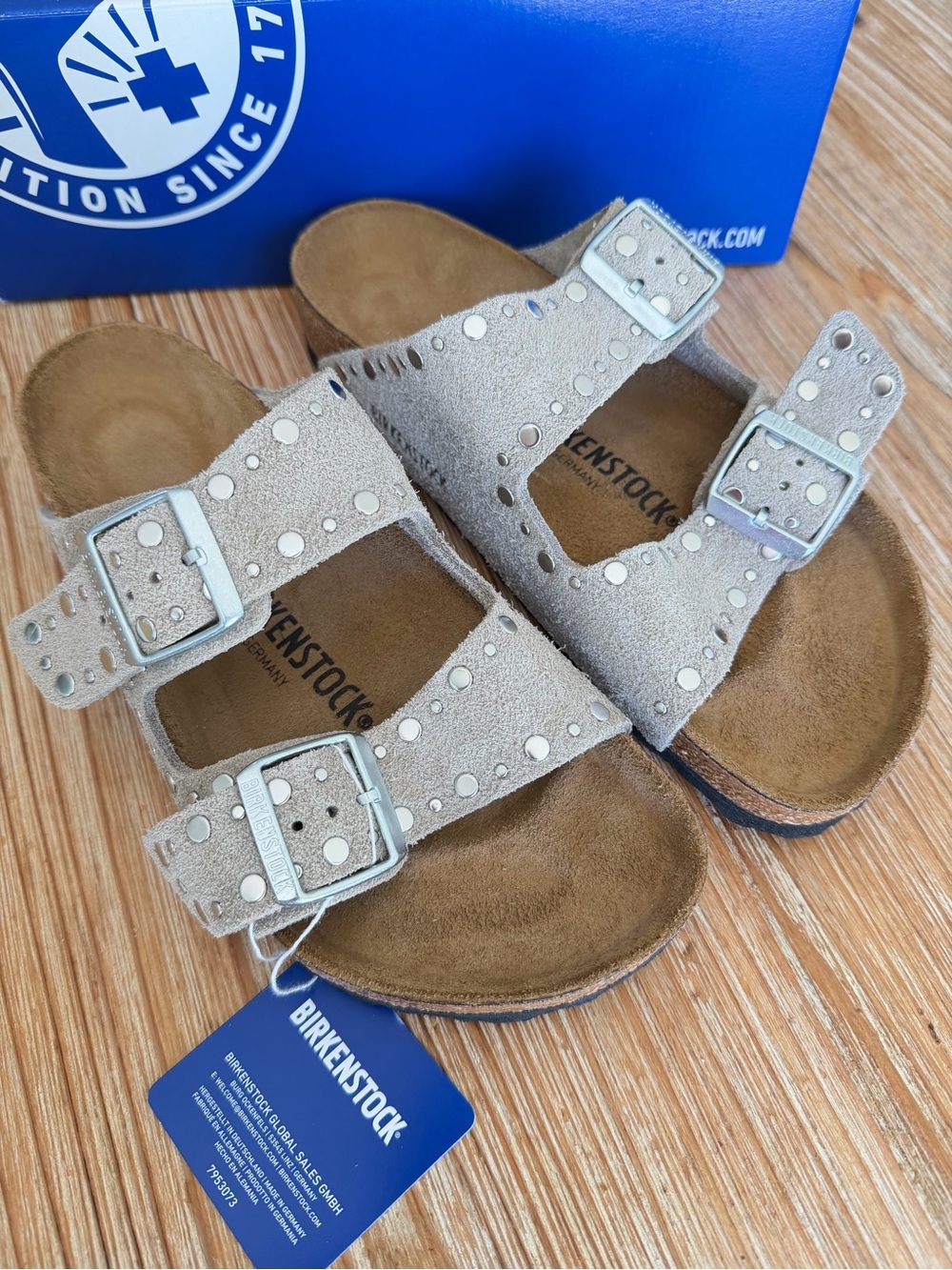 Brand New Birkenstock Arizona Rivets
Suede Leather - Taupe